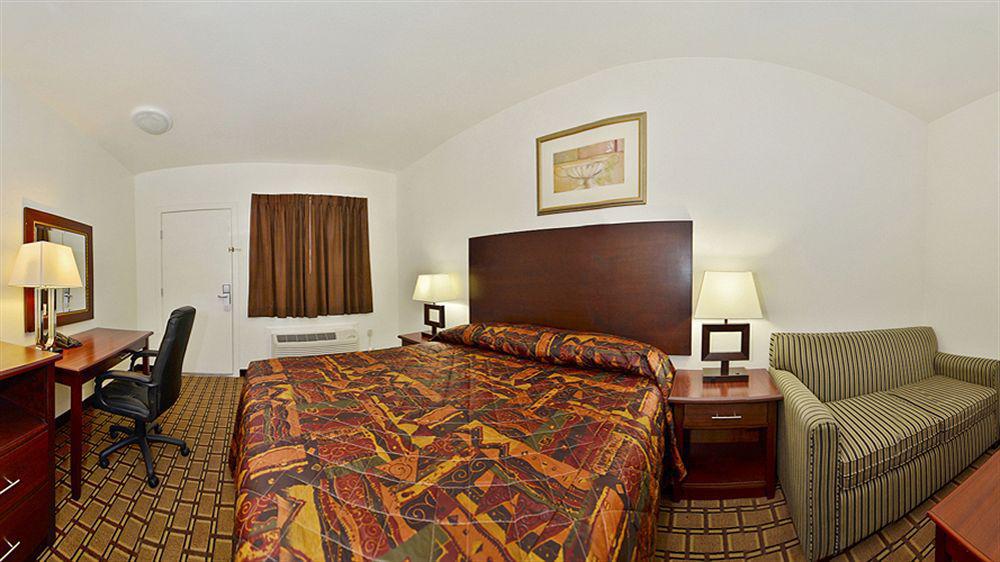 Baymont By Wyndham Ridgecrest Motel Eksteriør billede